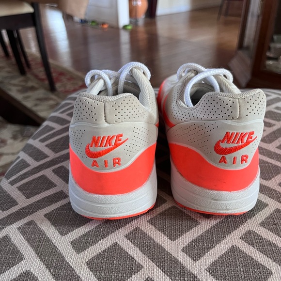 Women Nike Airmax 90 Cream size 7.5 - Picture 2 of 5